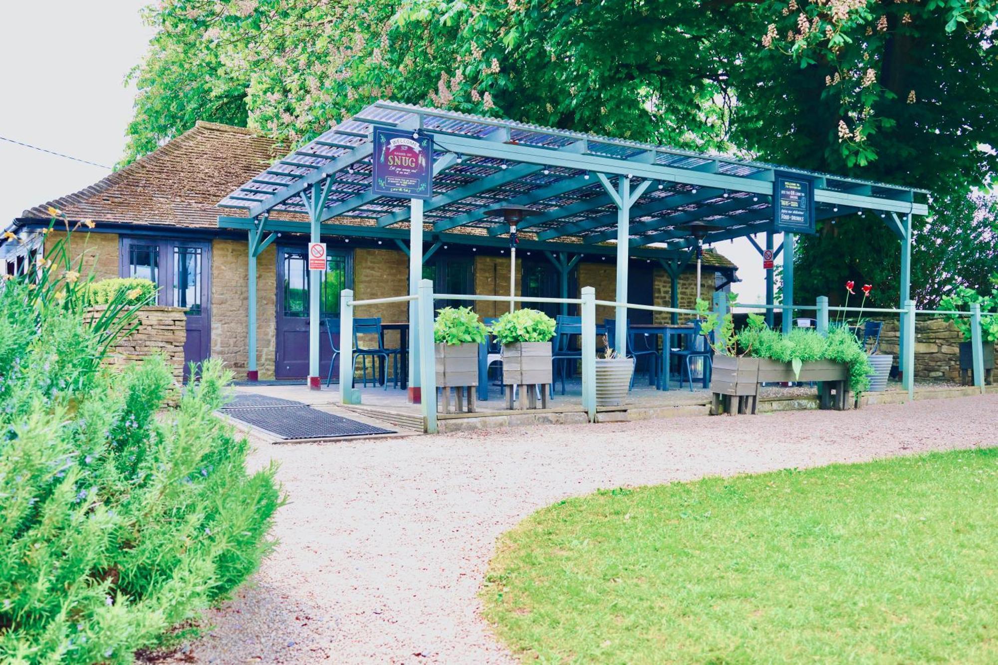 Отель The Ragged Cot Minchinhampton Экстерьер фото